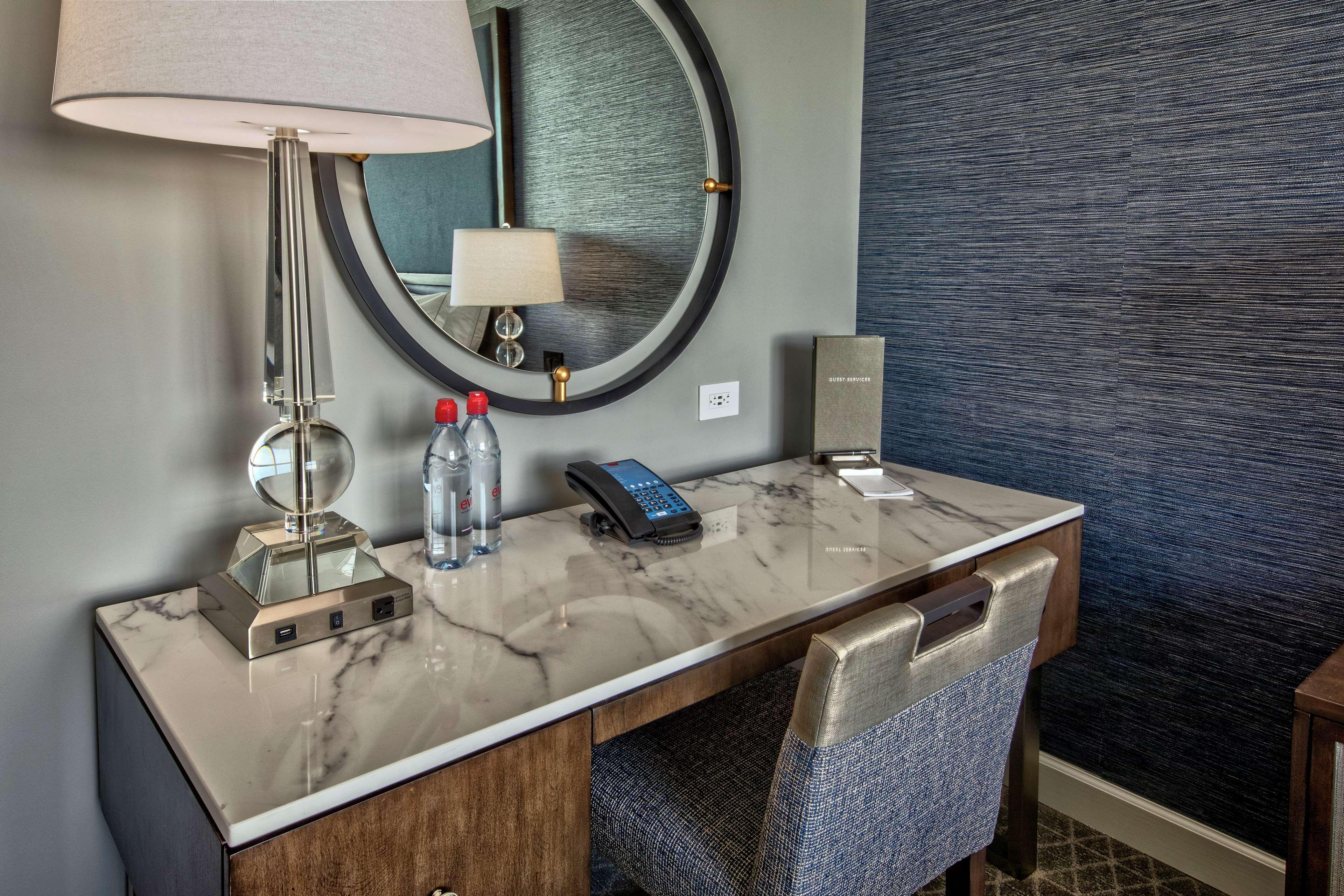 Hilton Hills Nashville