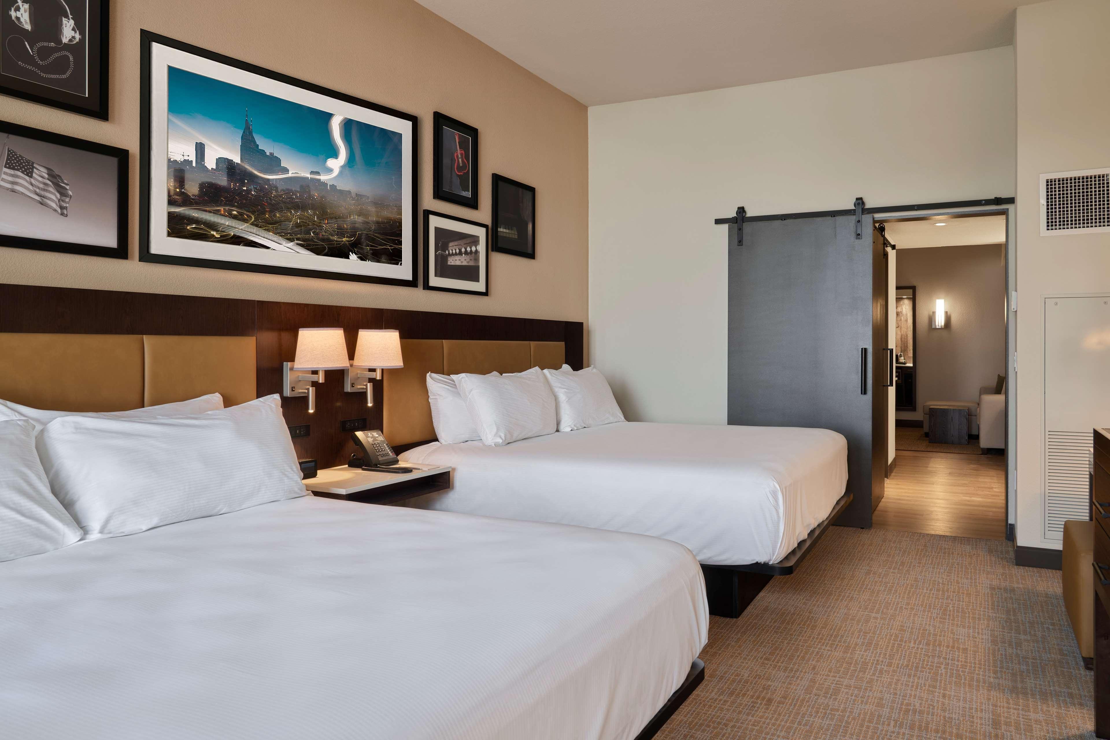 Embassy By Hilton Downtown 4* Nashville