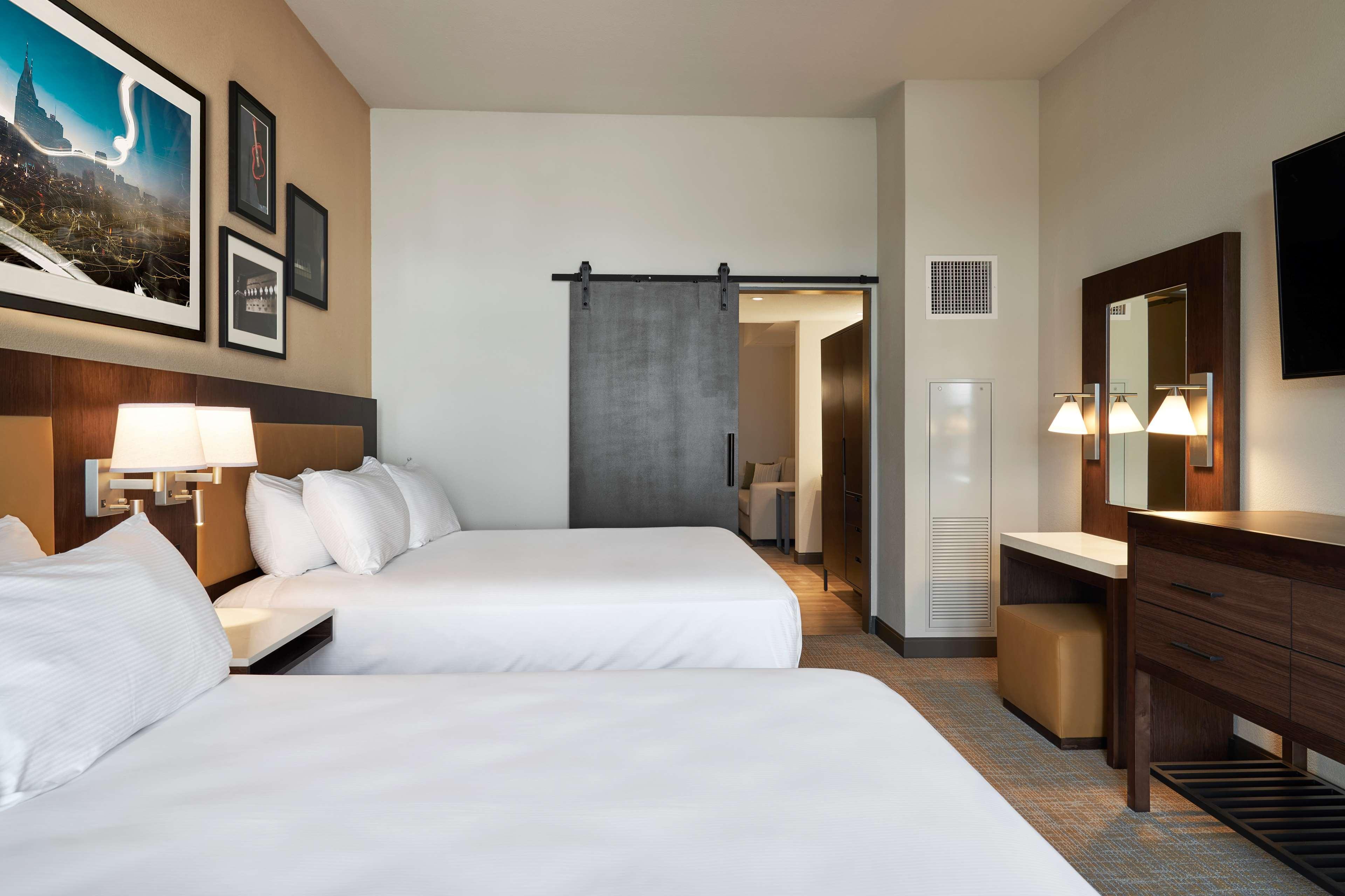 Embassy By Hilton Downtown Hotel