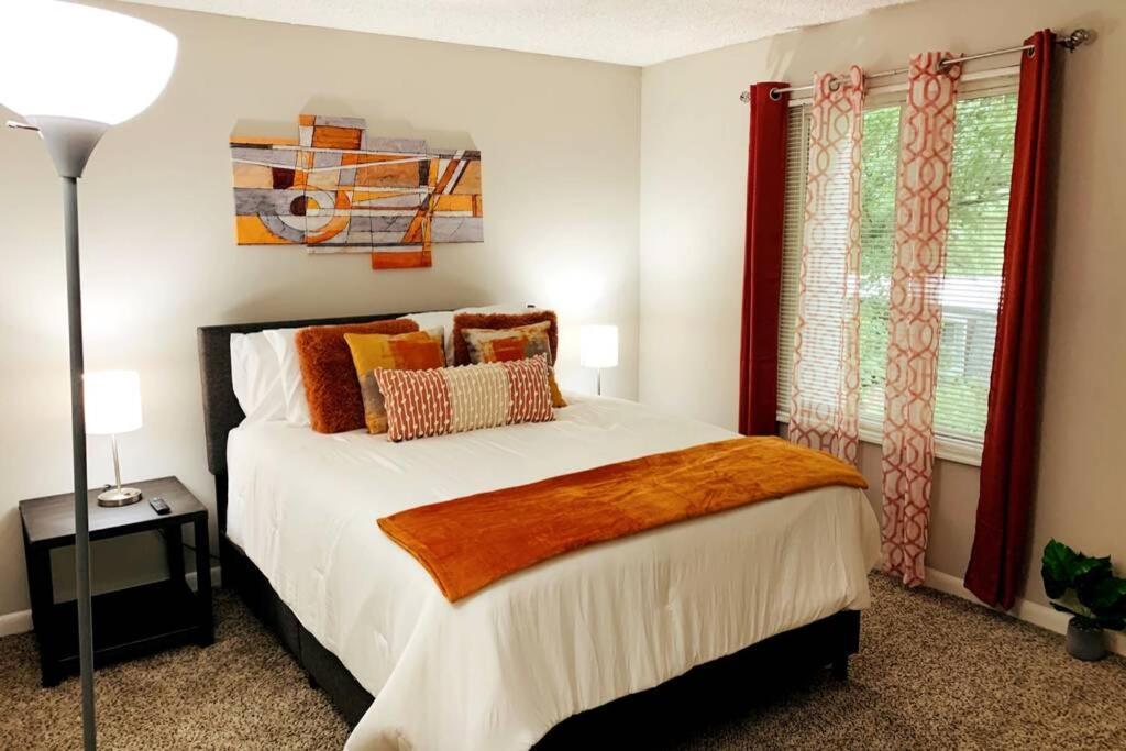 Luxury Townhome 20 Min To Music City,