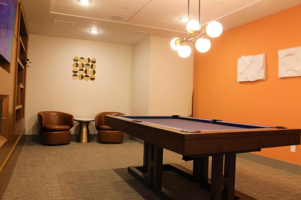 Luxury In The Gulch Apartment Nashville