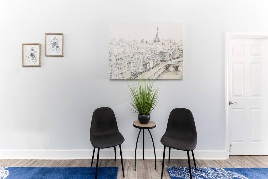 The Oasis Getaway On Fifth Holiday home