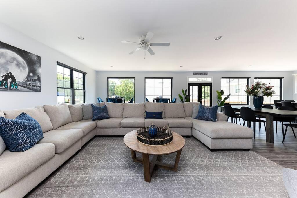 The Oasis Getaway On Fifth Holiday home Nashville