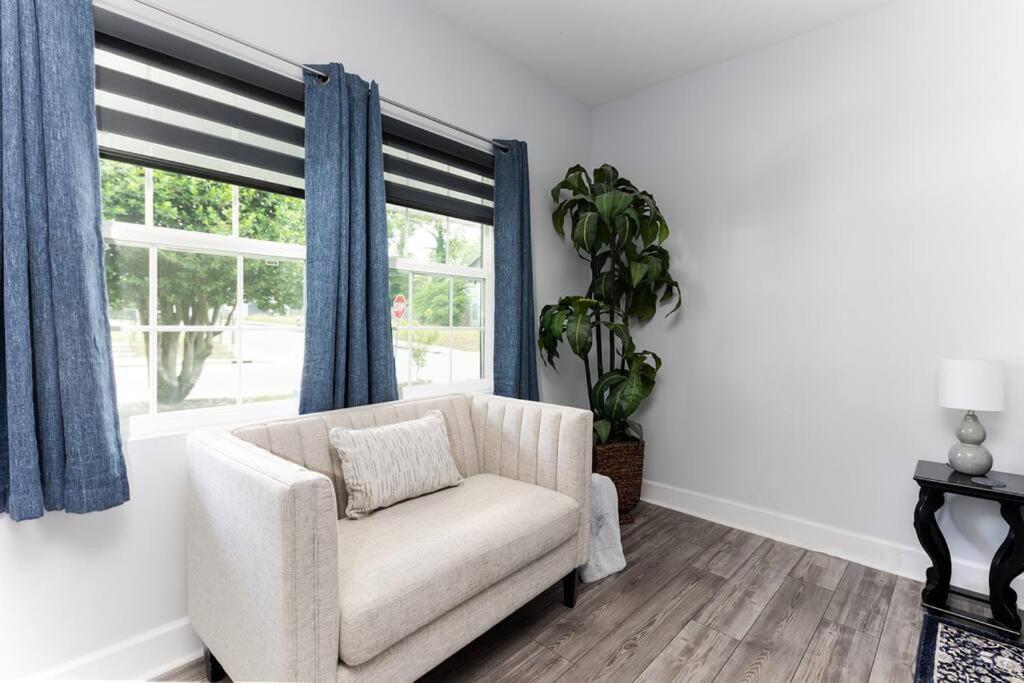 The Oasis Getaway On Fifth * Nashville