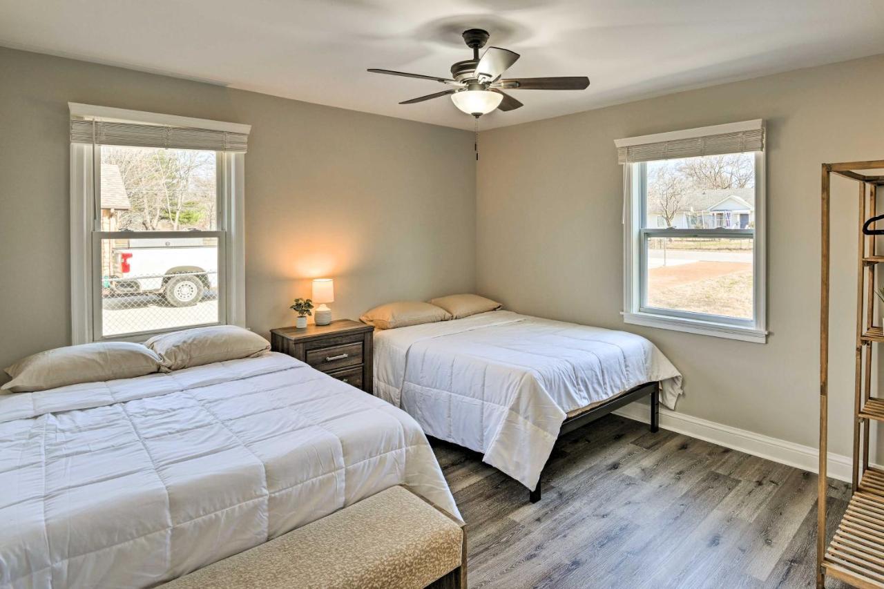 About 7 Mi To Downtown!