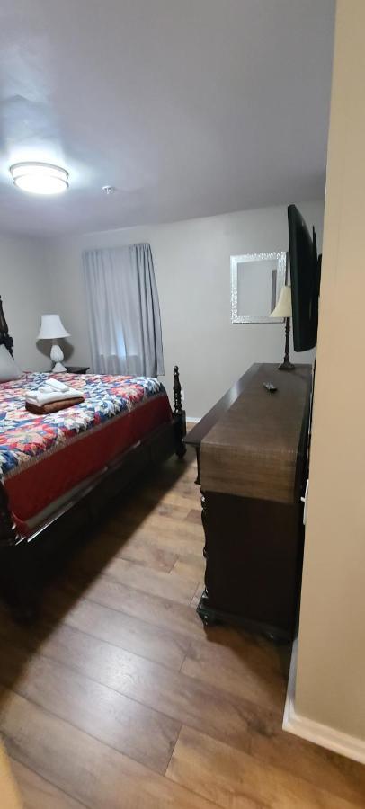 Captain's Quarters Riverfront #2 Nashville