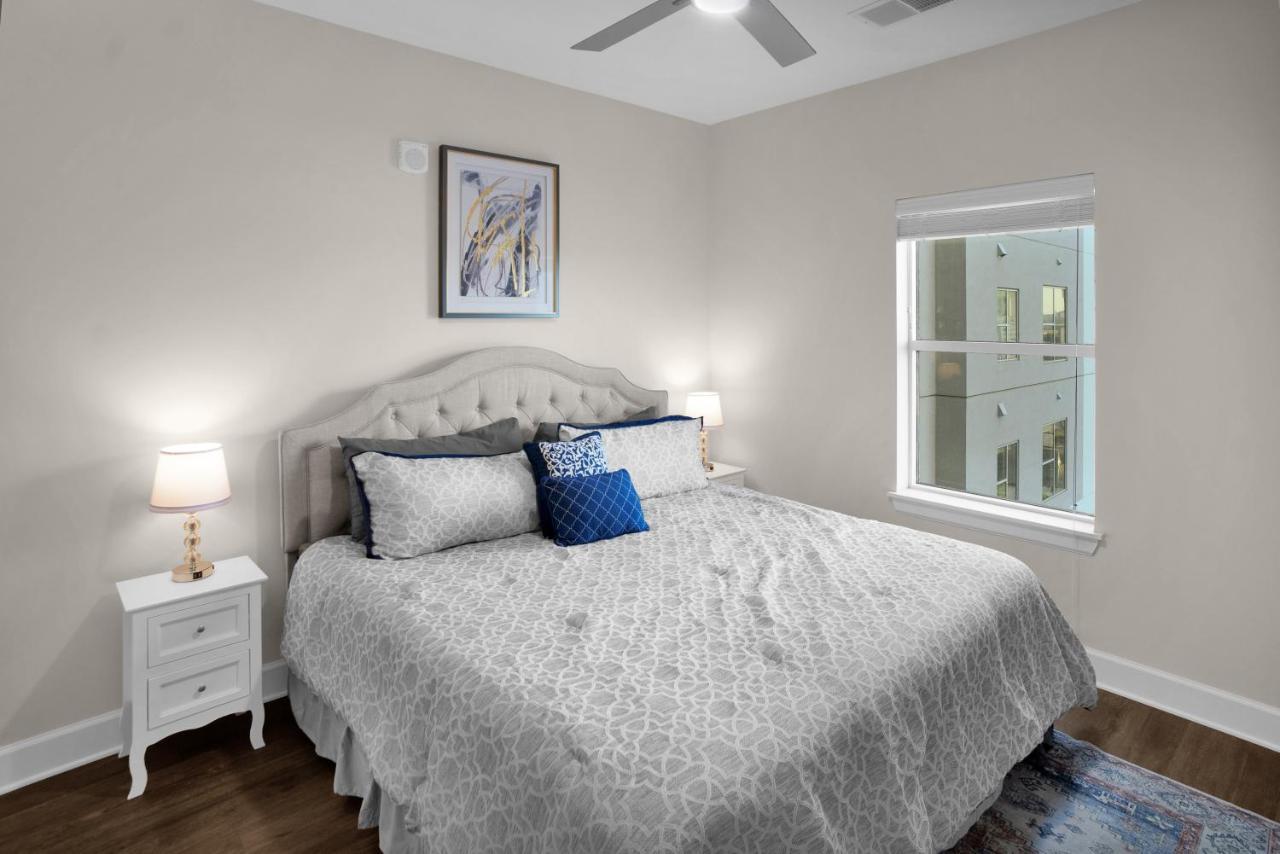 Palatial Abode With Downtown View & Free Parking Nashville