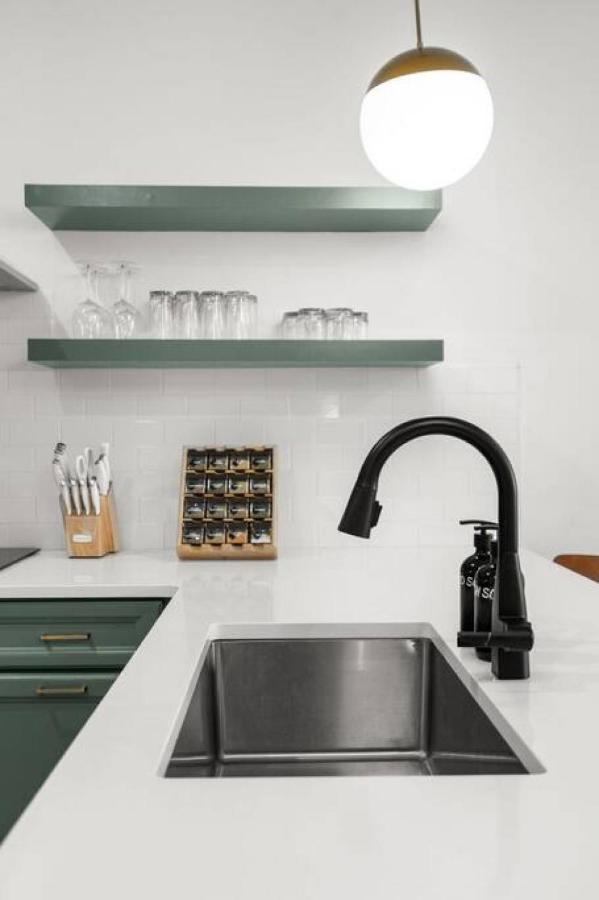 Apartment Chic And Cozy Designer 3 Miles To Downtown Nashville