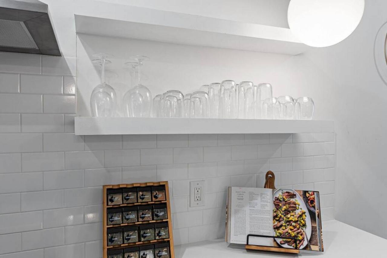 Stylish 5 Beds, 2 Bedroom In Trendy East Nashville