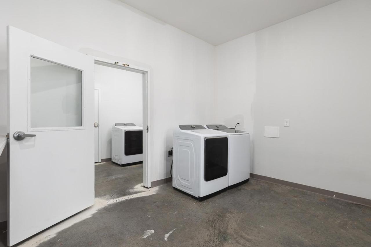 Apartment Chic East Nash - Walk To Restaurants Bars And Music *