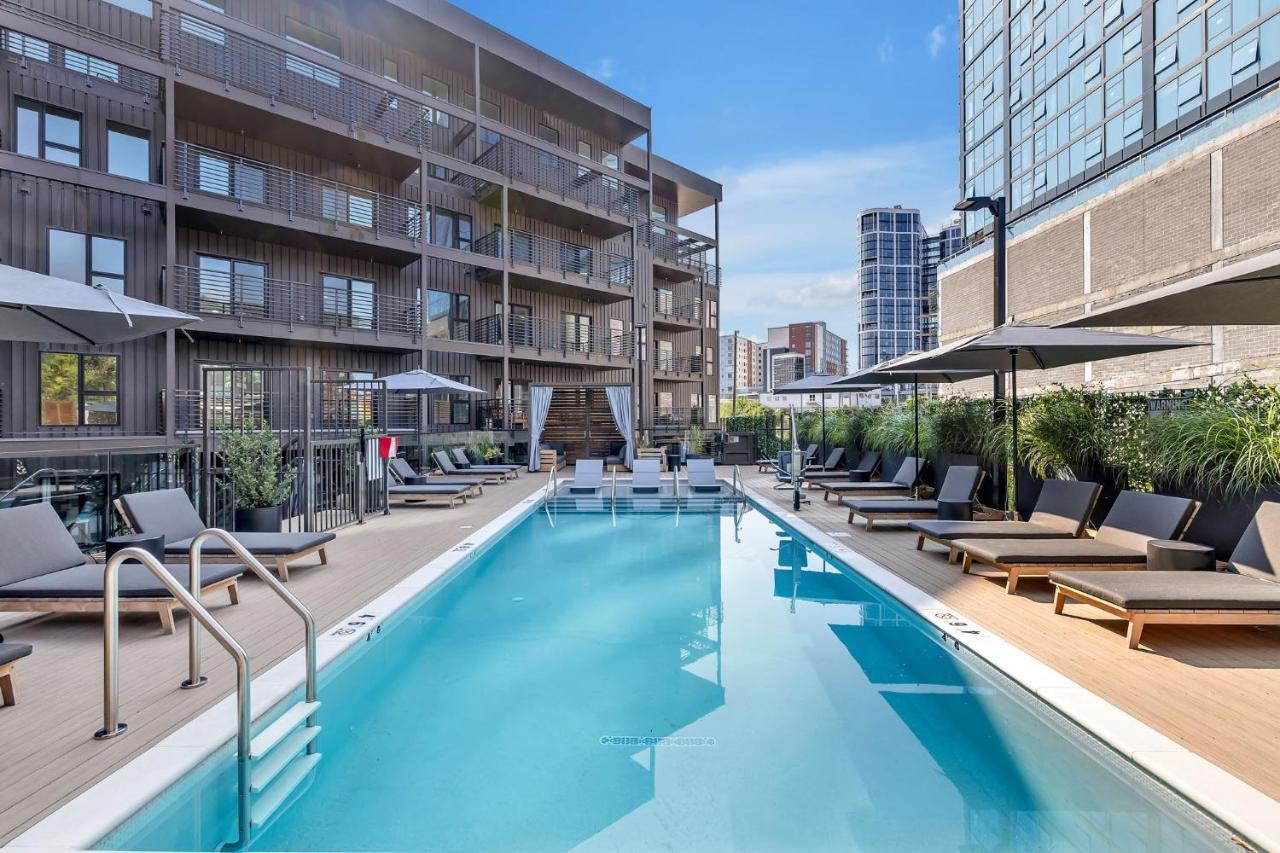 Aparthotel Huge Downtown Corner Unit- Pool-gym-walk 2 Broadway *
