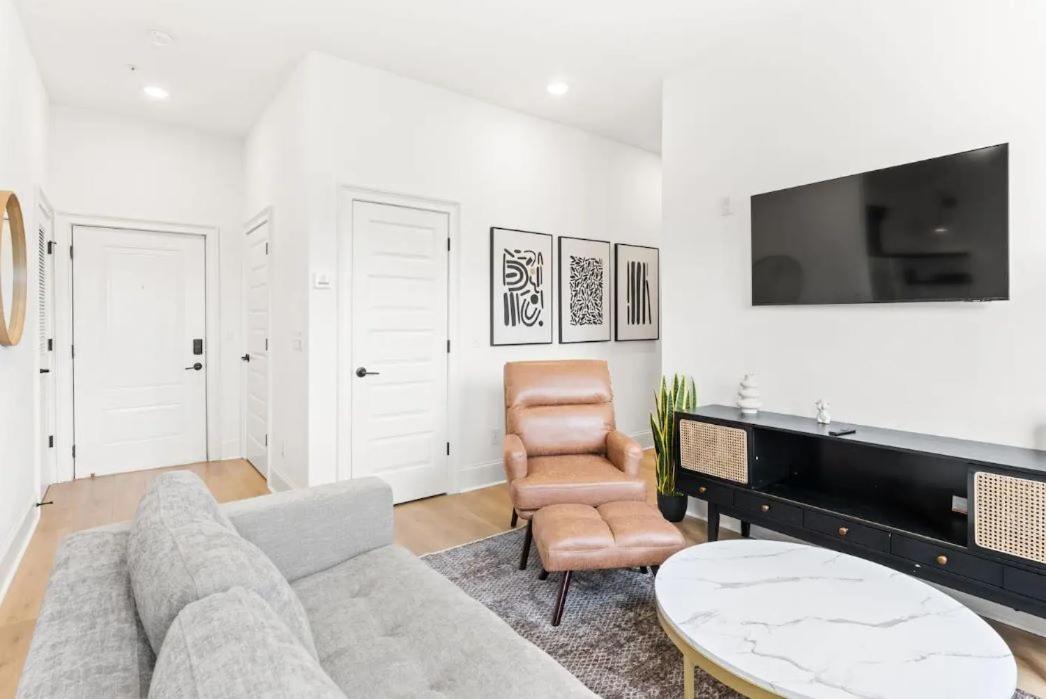 Comfy New 5 Bed 2 Bedroom Close To Downtown * Nashville