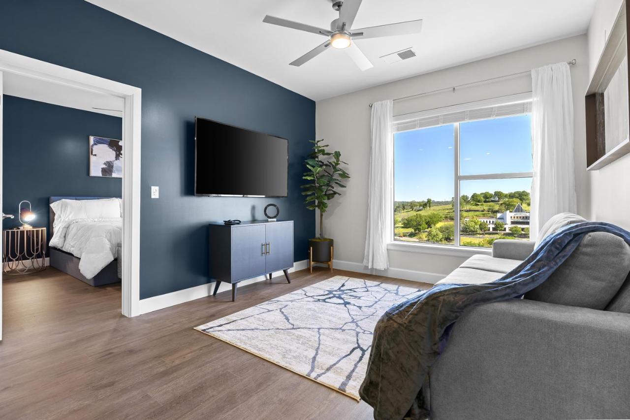 Beverly Hills Penthouse The Gulch Apartment