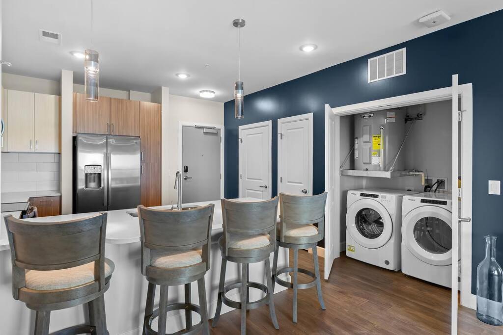 Beverly Hills Penthouse The Gulch *