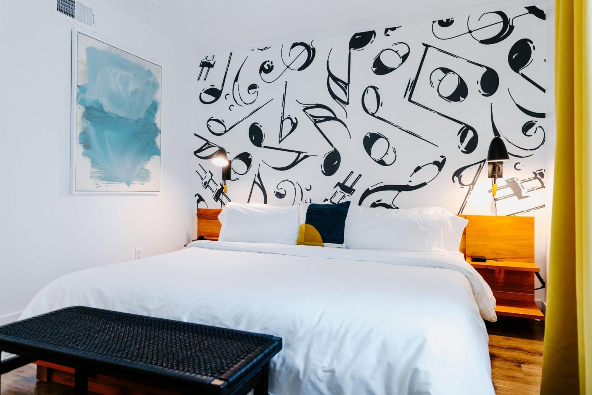 The Vinyl At Music Row - 1 Bedroom Apartment *