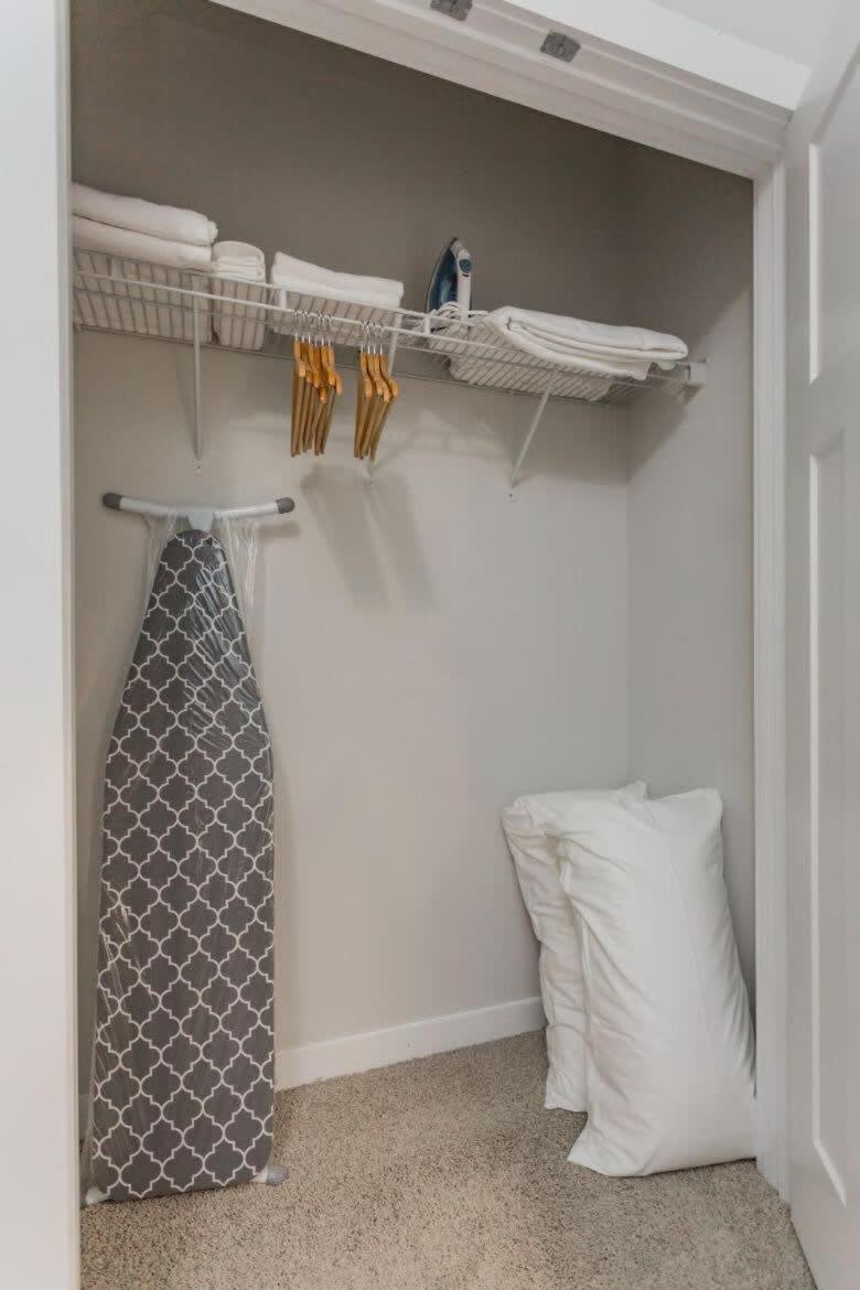 Cozysuites Music Row Alluring 1br With Free Parking! 43 Apartment *