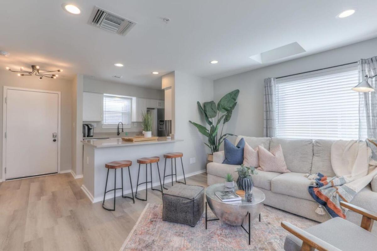 Apartment Walk To Broadway Riverfront With Pool Nashville