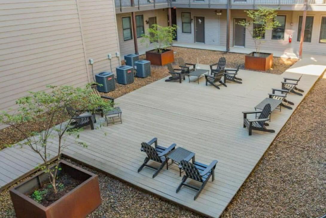 Cozysuites Music Row Spacious 1br With Free Parking 56