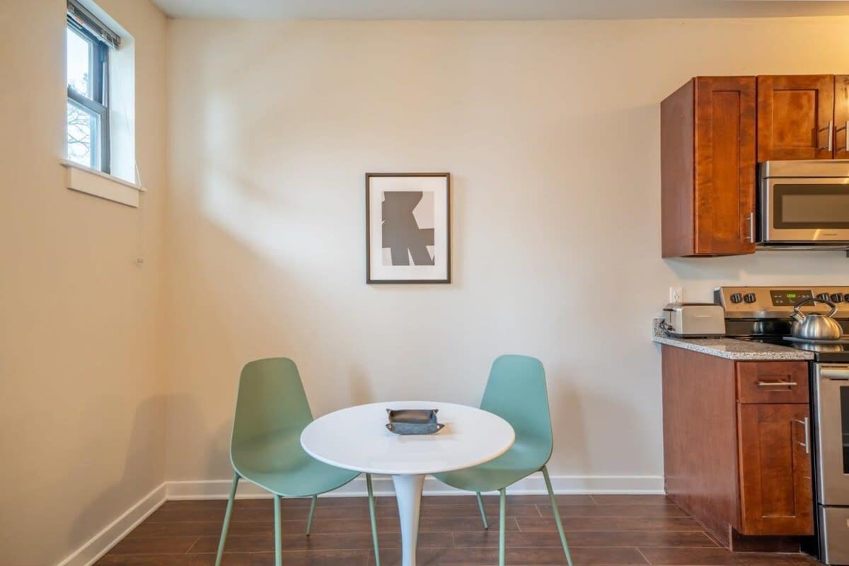 Cozysuites Musicrow Astonishing Sdo With Free Parking 08 Apartment Nashville