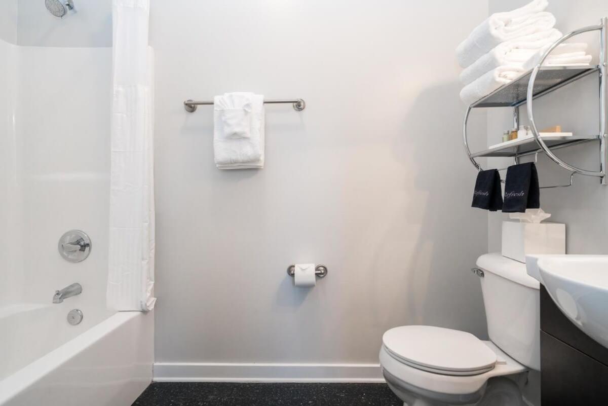 Apartment Cozysuites Music Row Stunning 2br -free Parking 05 Nashville