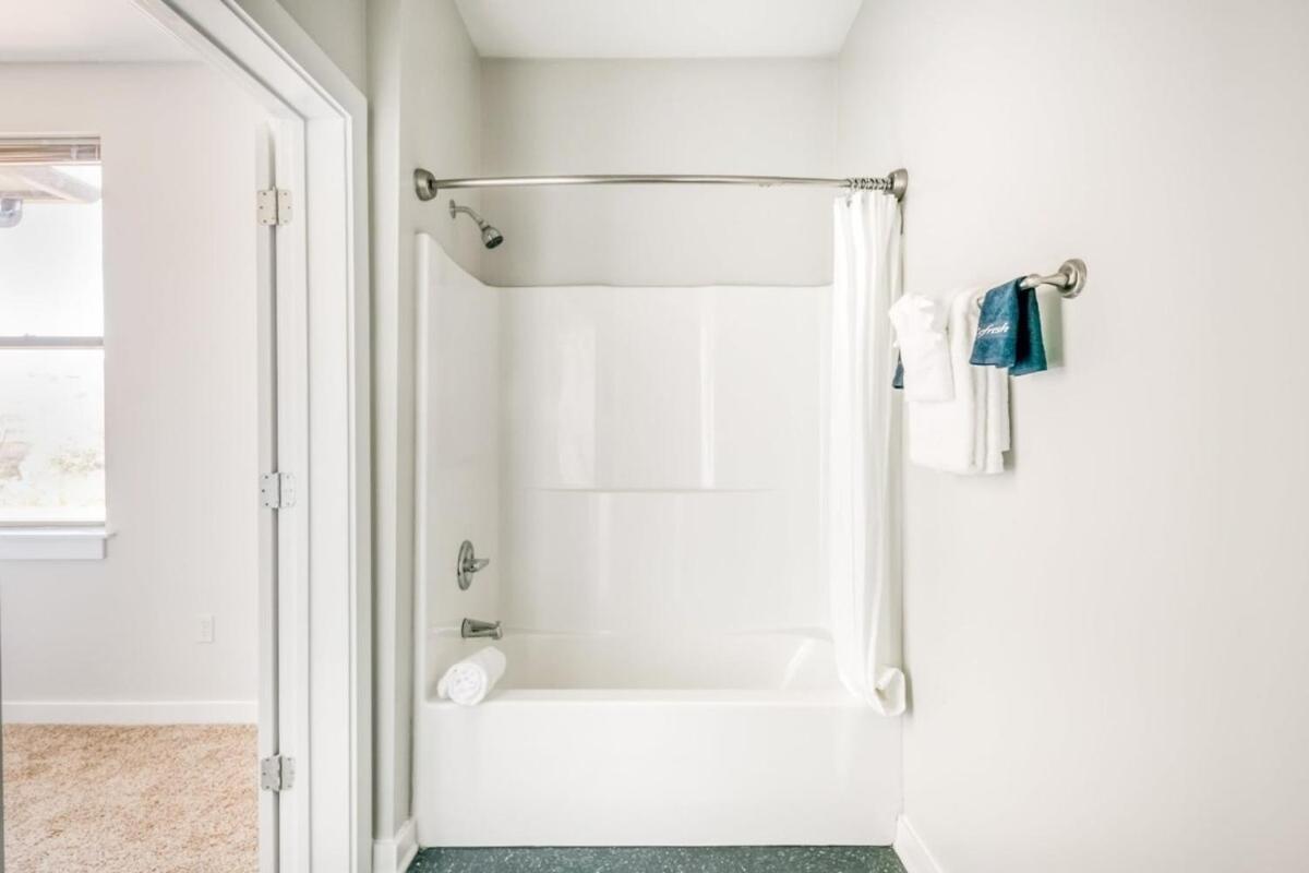 Two Cozysuites Spacious Music Row With Parking * Nashville