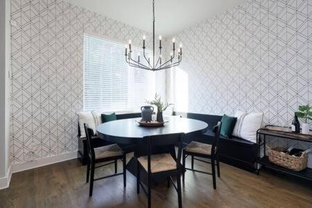 The Willow - Huge Rooftop W Views Of Downtown Holiday home Nashville