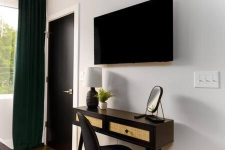 Holiday home The Willow - Rooftop Lounge With Skyline Views