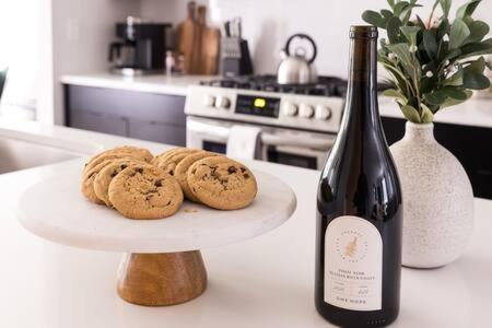 The Willow - Rooftop Lounge With Skyline Views Holiday home *