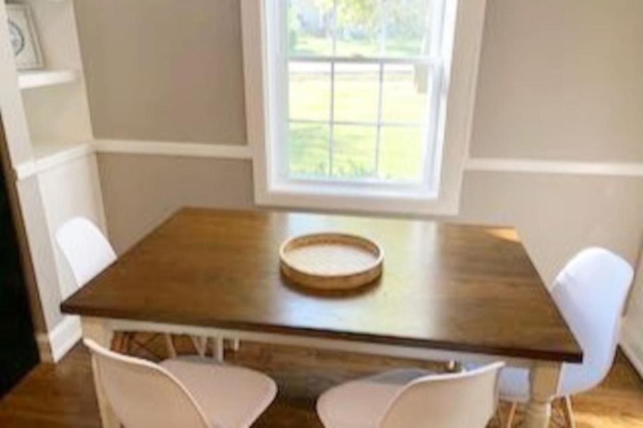 Hangout House Play, Work, And Visit Holiday home *