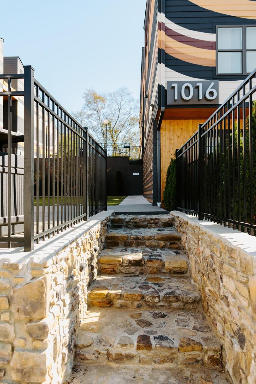 The Vinyl At Music Row - 1 Bedroom * Nashville