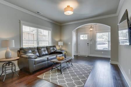In Twin Homes At Belmont In King Beds * Nashville