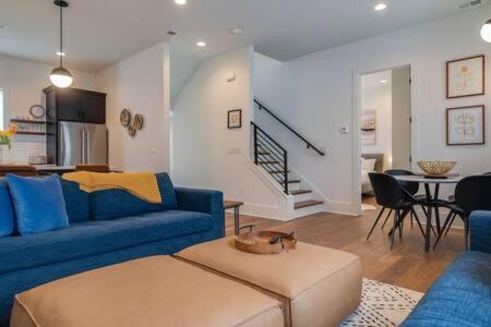 Taylor Haus Ii - Luxury In Dt Neighborhood