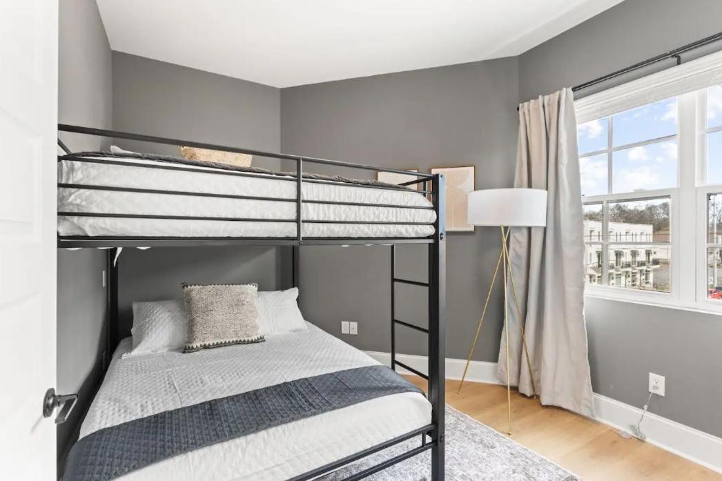 Apartment Comfy New 5 Bed 2 Bedroom Close To Downtown *