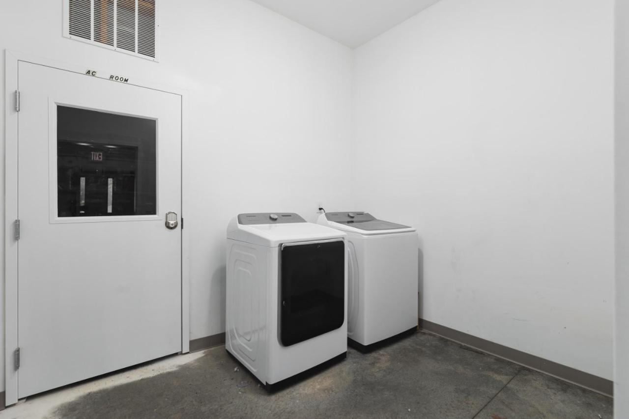 Apartment Chic East Nash - Walk To Restaurants Bars And Music *