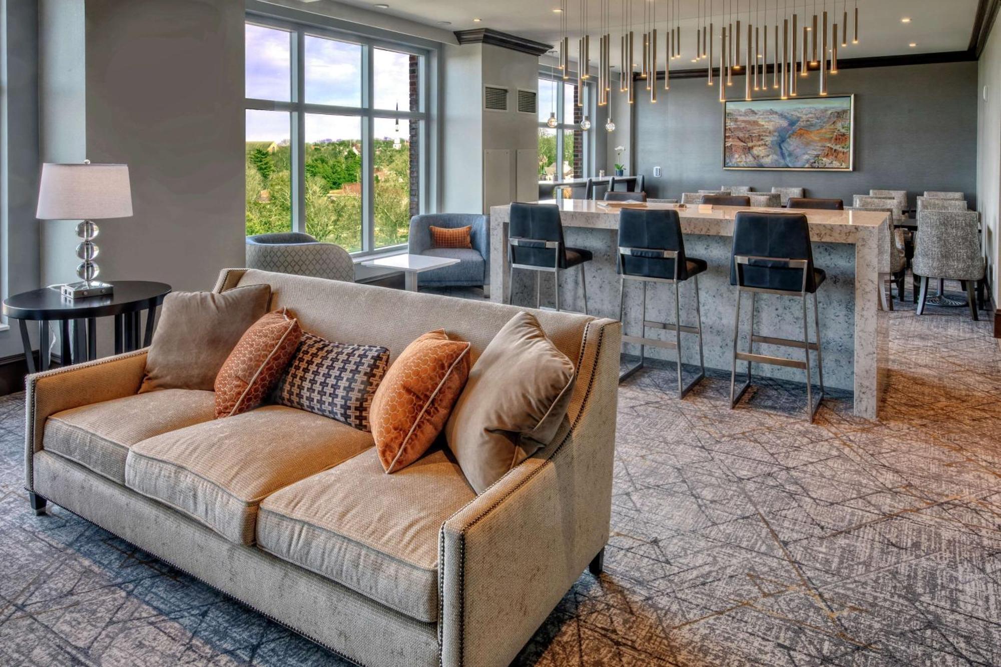 Hilton Hills Hotel Nashville