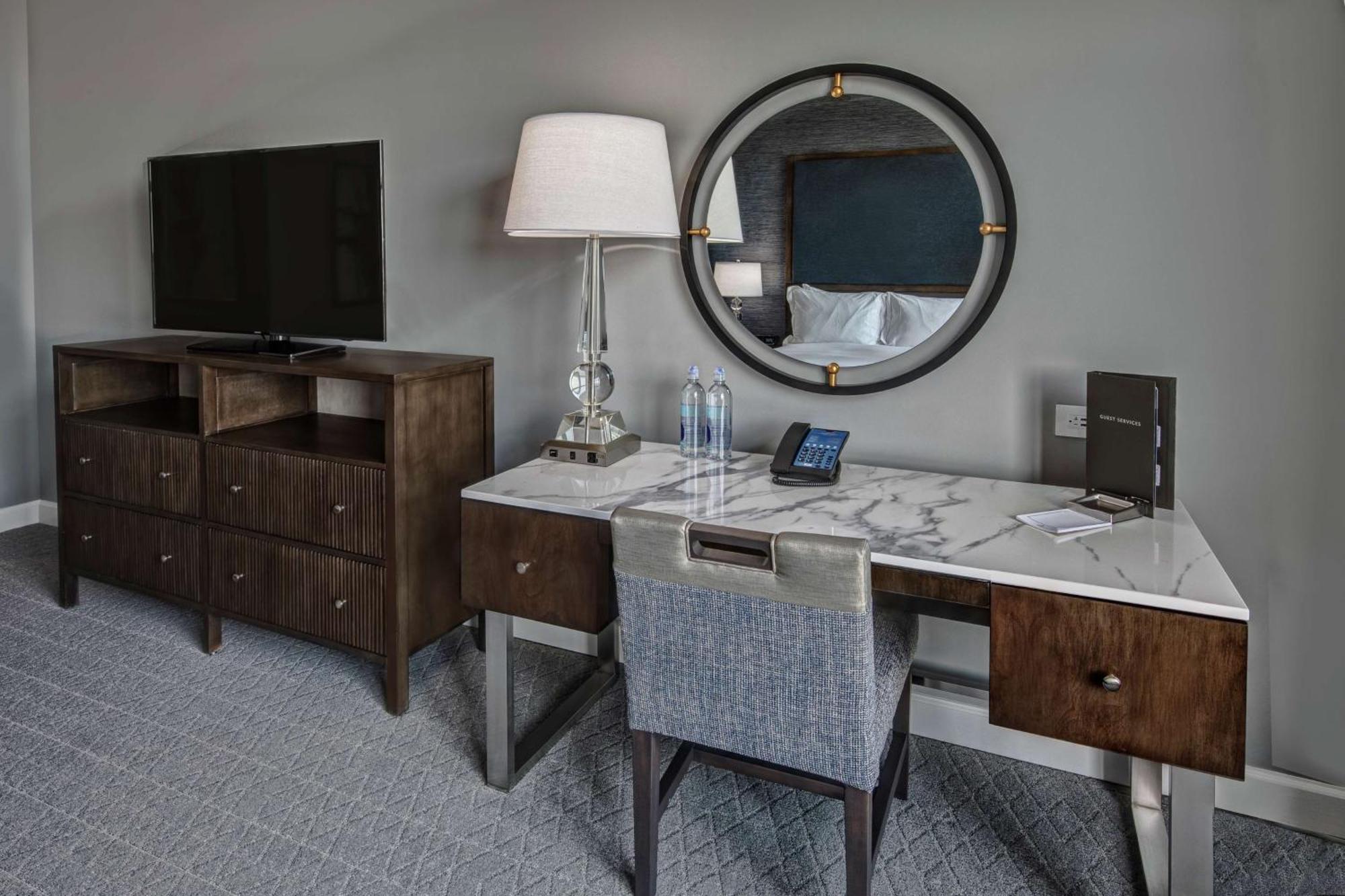 Hilton Hills Nashville