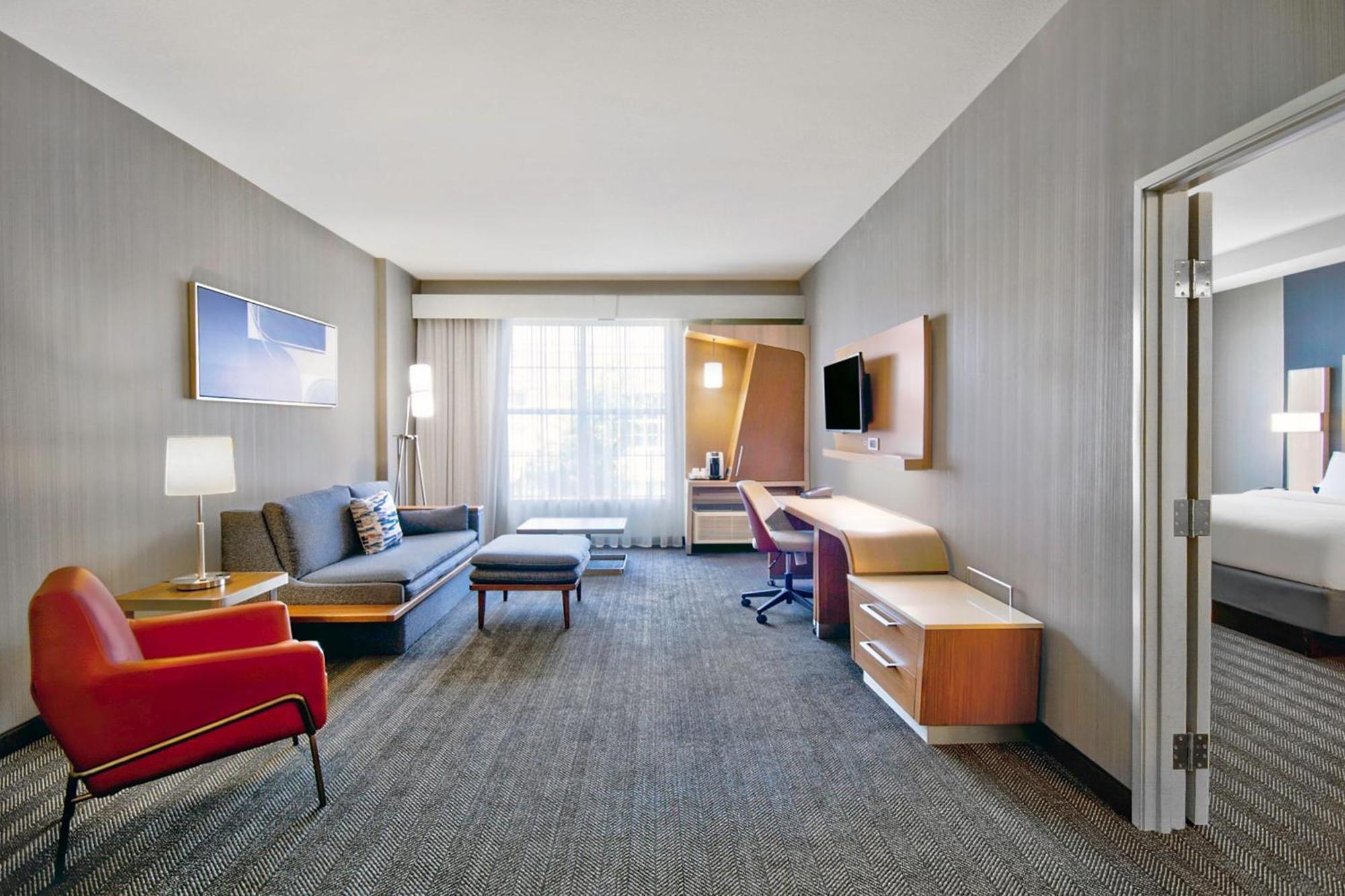 Courtyard By Marriott Hills Nashville