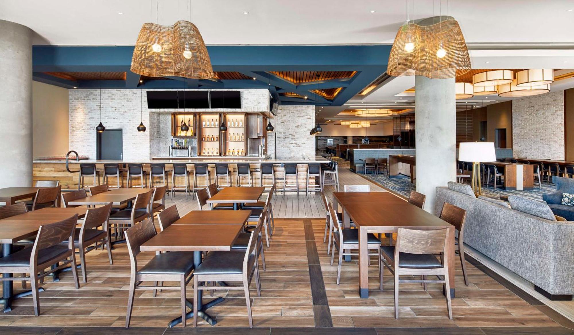 Embassy By Hilton Downtown