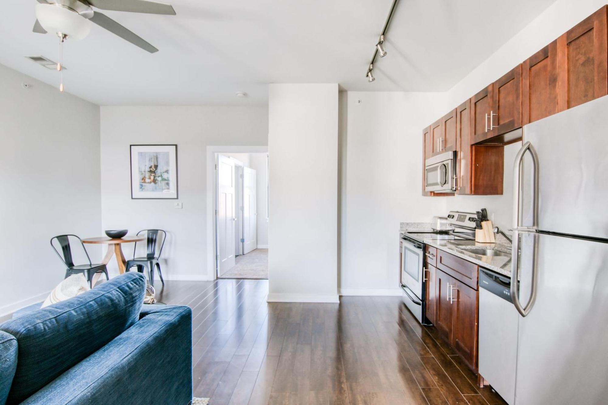 Apartment Cozysuites Music Row Refined 1br With Free Parking Nashville