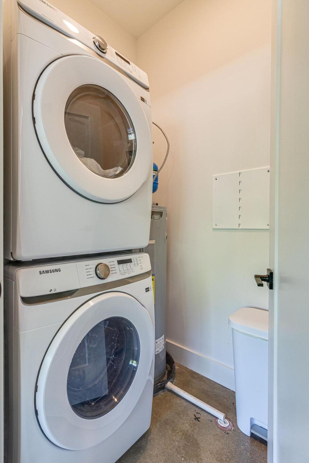 With 2 Queen Beds 7 Mins To Dt * Nashville