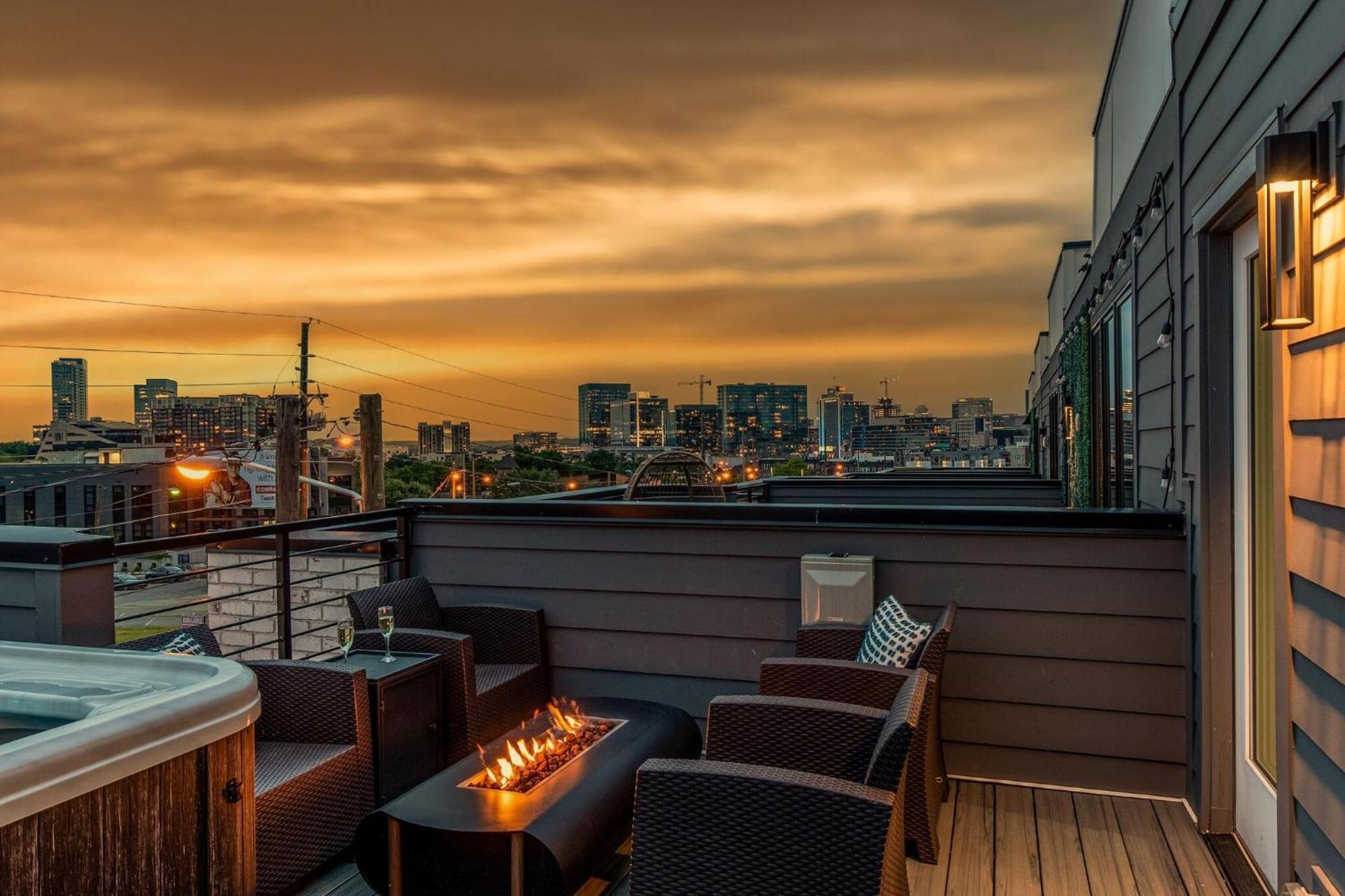 Luxe-tennessee Row-heart Of Gulch-mins To Broadway *