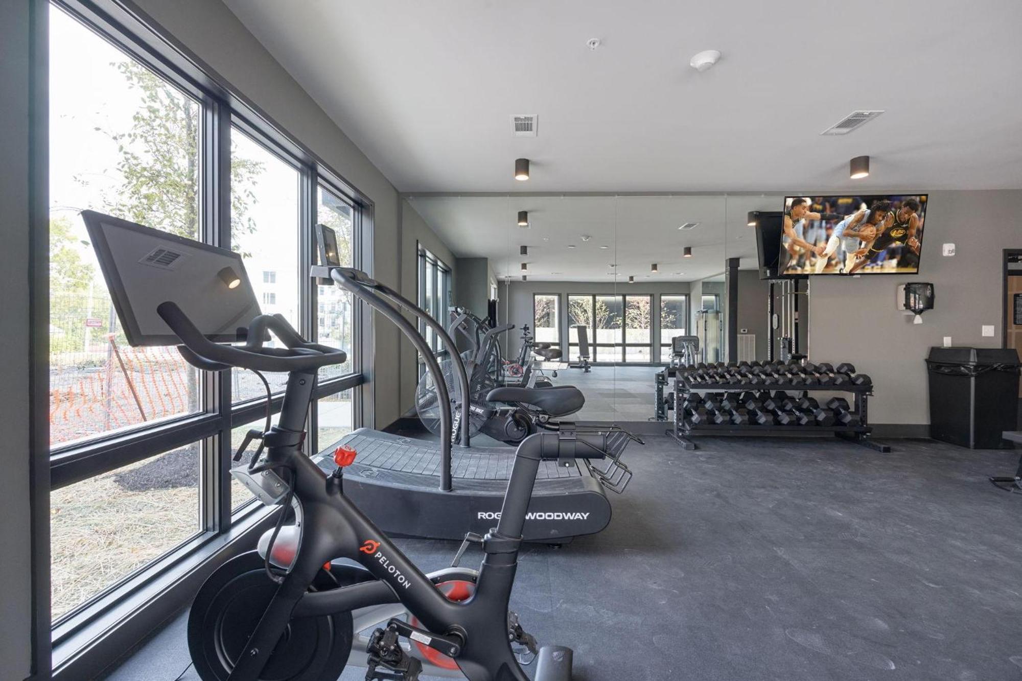 Acoustic - Fitness Center - Odyssey At The Park