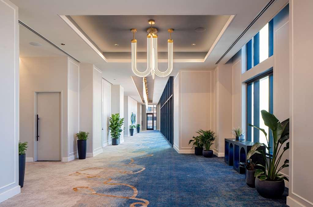 Tempo By Hilton Downtown Hotel Nashville