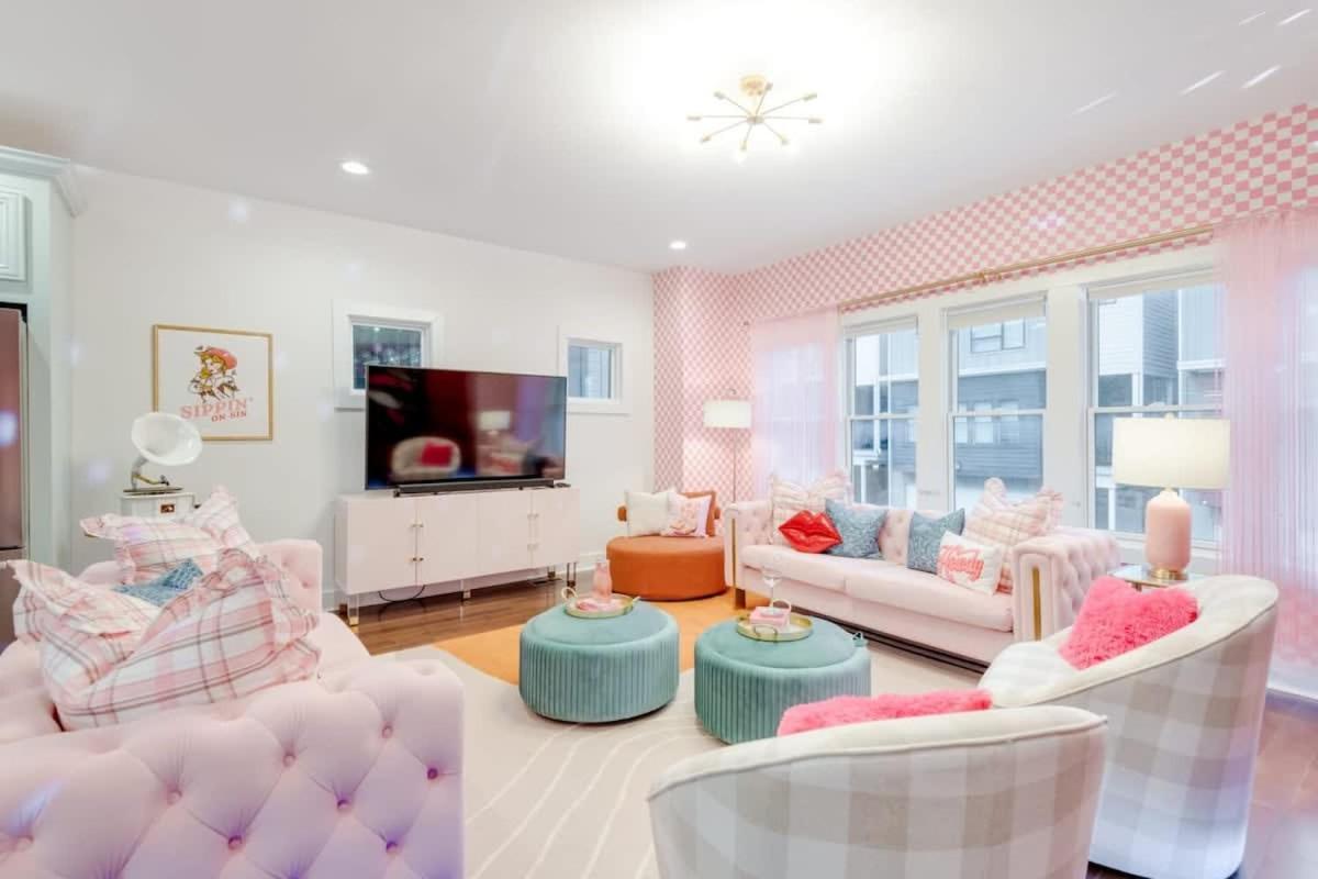 Holiday home Butterfly Bnb~modern Luxury~giant Rooftop~9min Dt Nashville