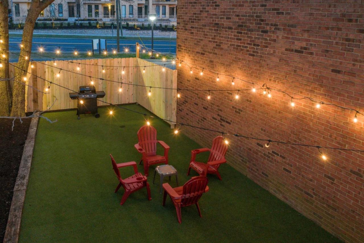 Retreat With Patio & Free Parking, By Vanderbilt Apartment