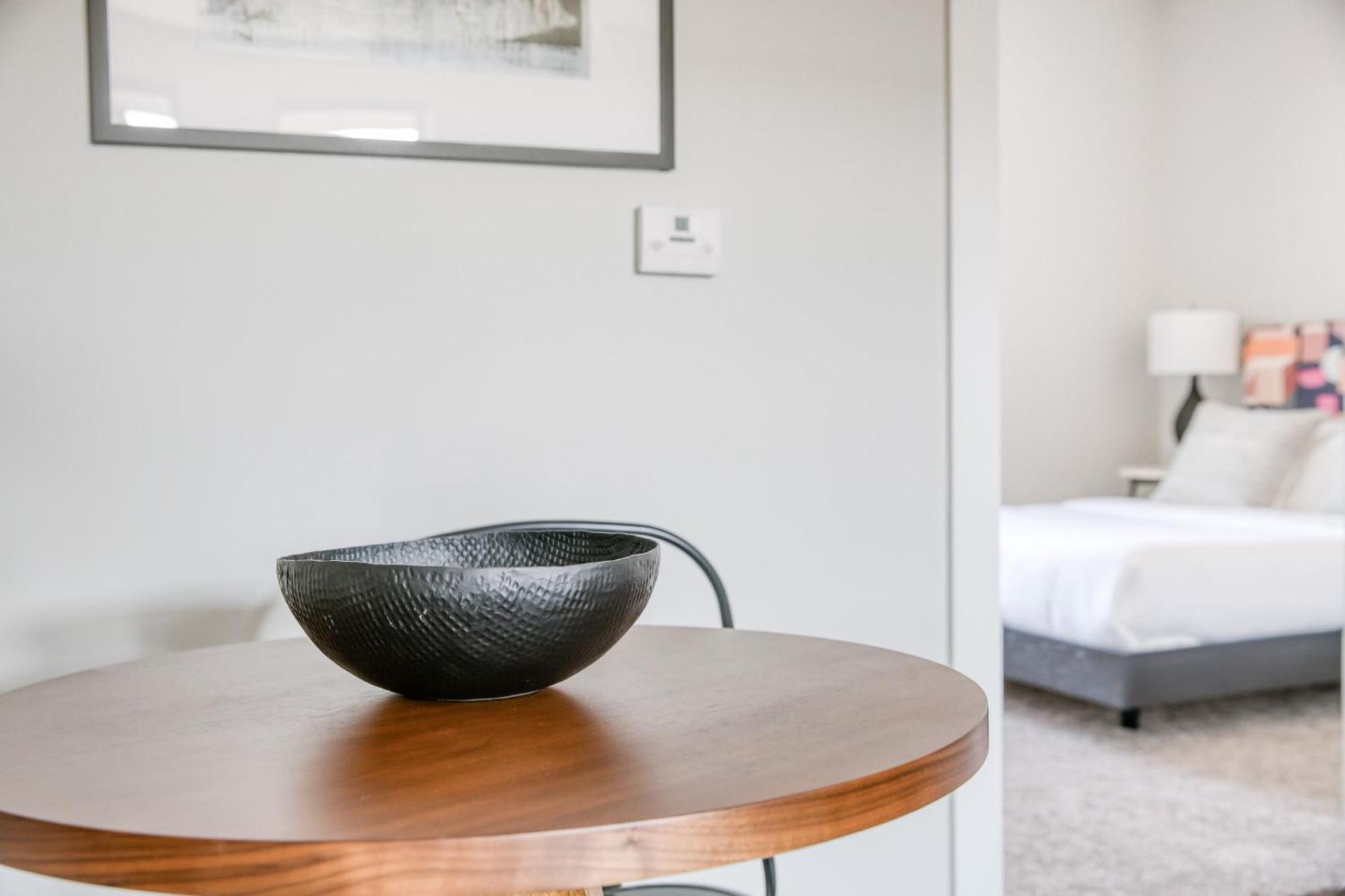 Apartment Cozysuites Music Row Modern 1br With Free Parking 02 *