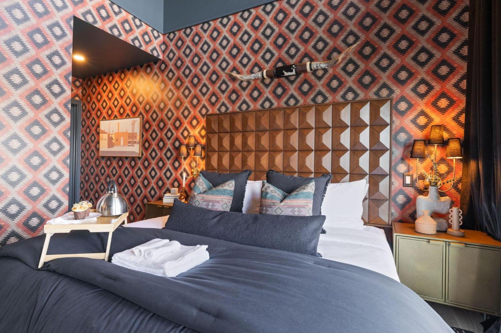 - 635 7th Ave S Unit 608