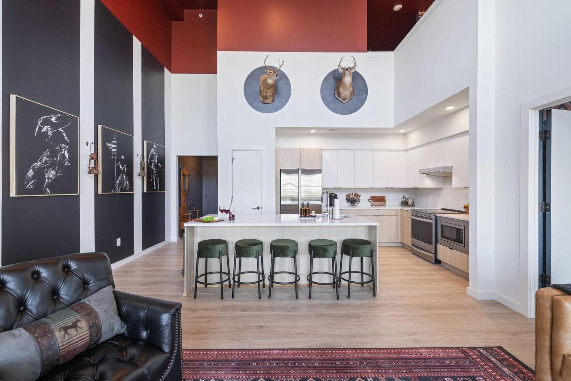 - 635 7th Ave S Unit 608 Holiday home *