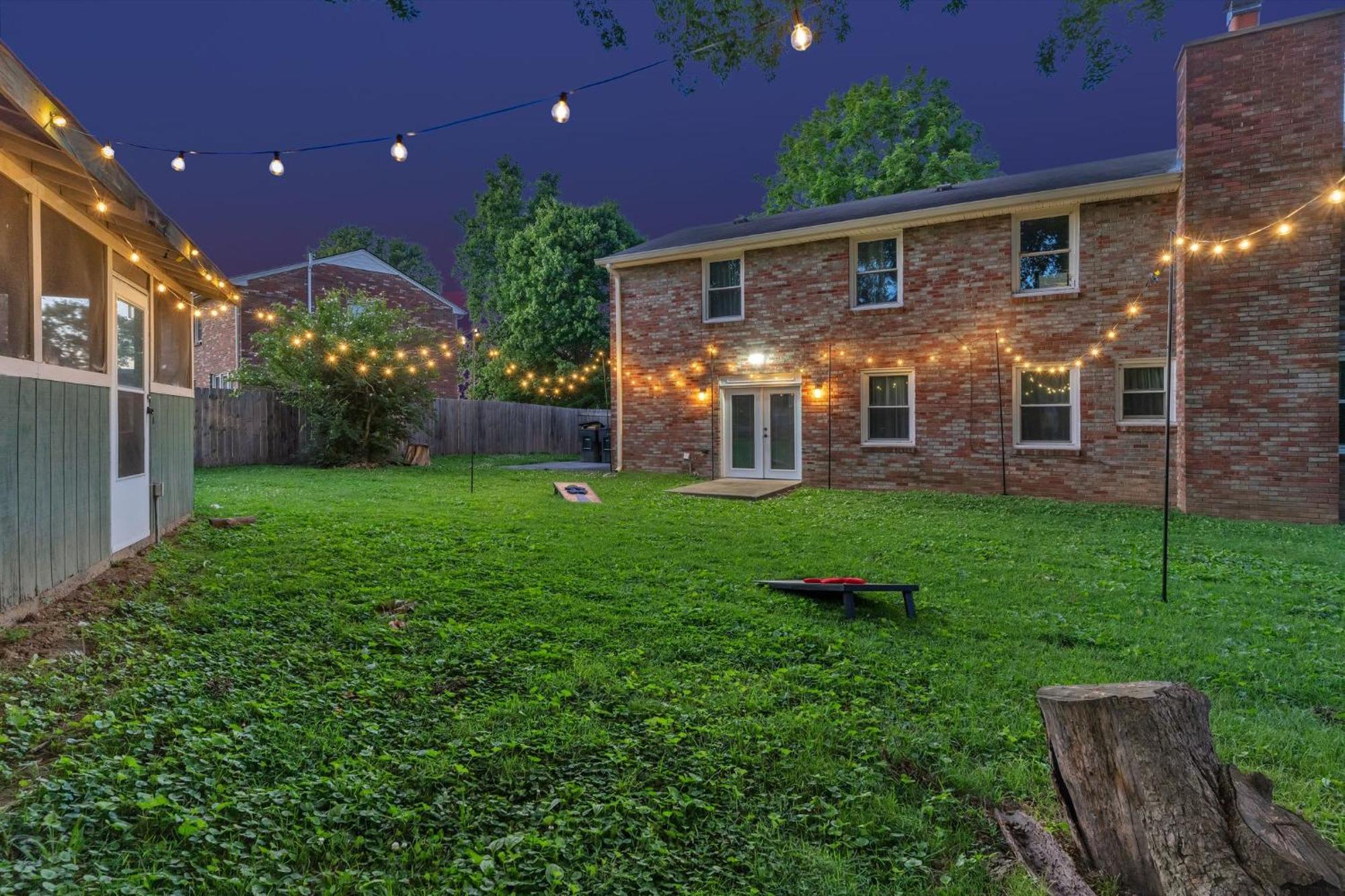 Holiday home E Nash Sf 5mi From Broadway Chef's Kitchen *