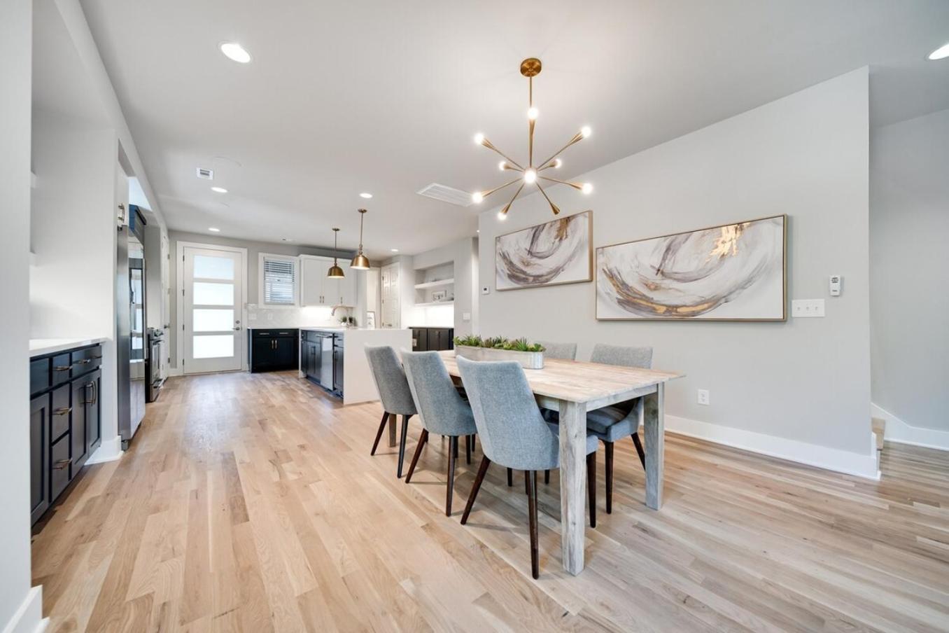 Holiday home Mayas Luxury Oasis 2 Miles To Broadway *